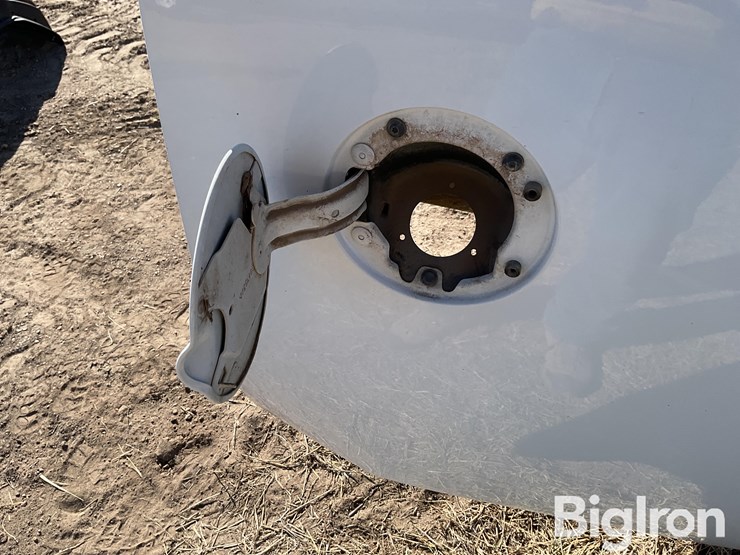 2013-gmc-3500-image-9