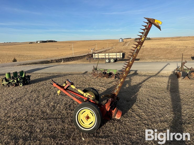 new-holland-456-image-4