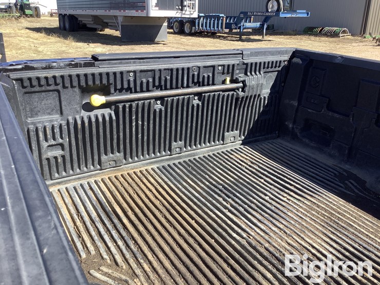 2014-ford-f150-xlt-image-17