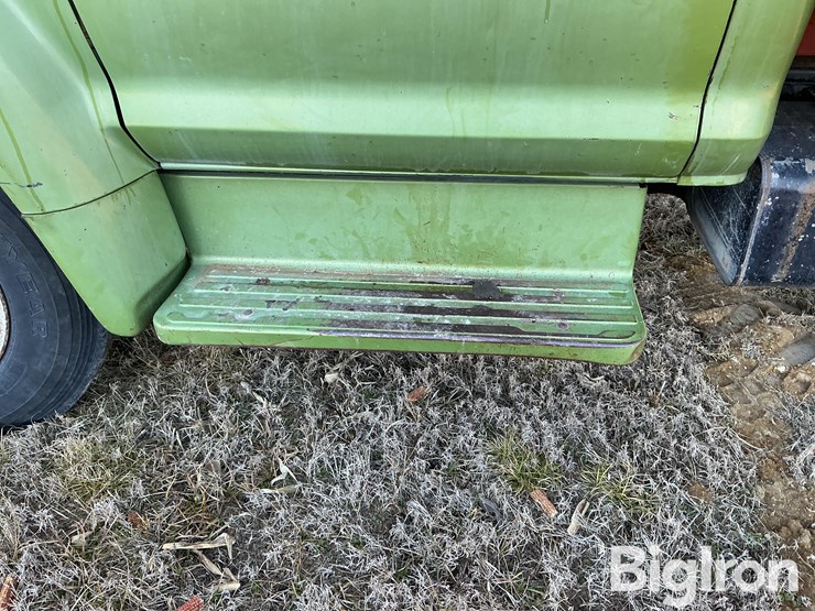 1974-ford-f700-image-15