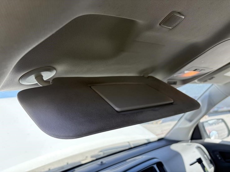 2017-chevrolet-colorado-image-13