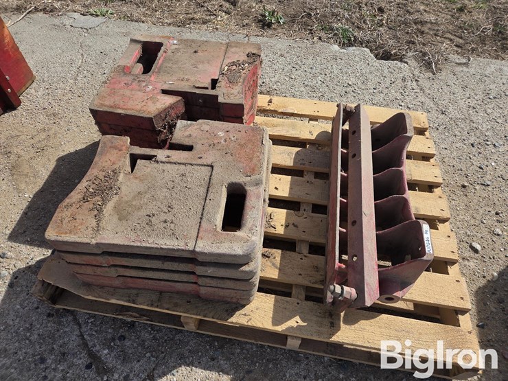 international-front-tractor-weights-image-2