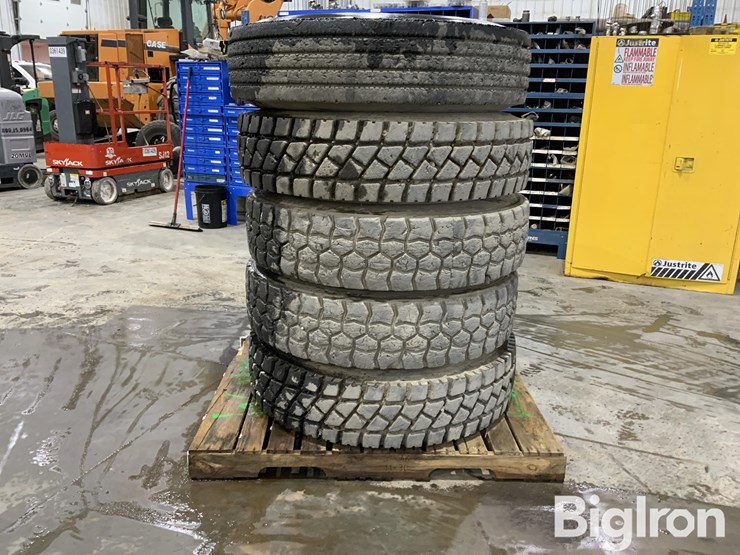 massey-ferguson-730-image-7