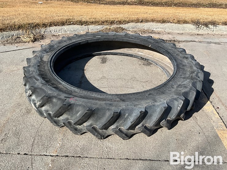 goodyear-320/105r54-dt800-tire-image-2