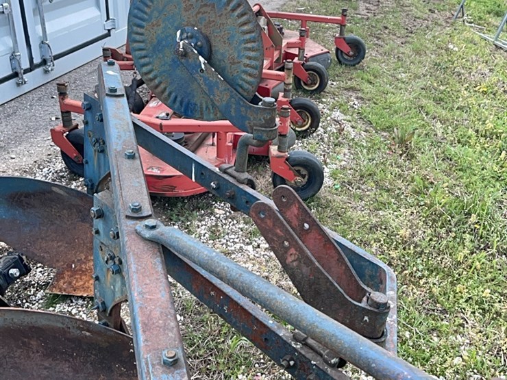 massey-ferguson-3-image-3