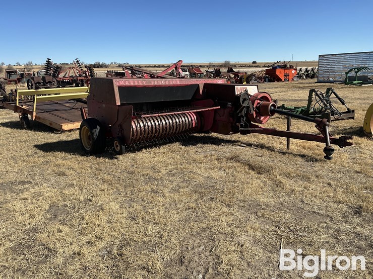 massey-ferguson-130-image-3