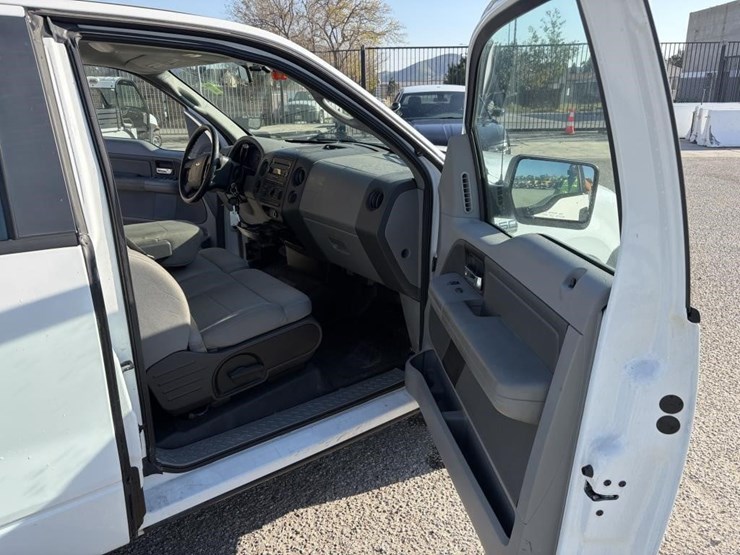 2008-ford-f150-xl-image-9