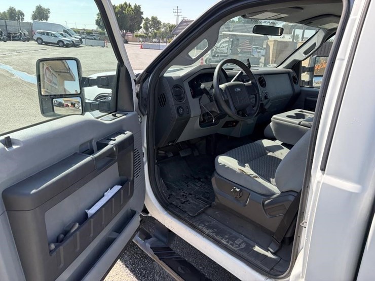 2012-ford-f250-image-10