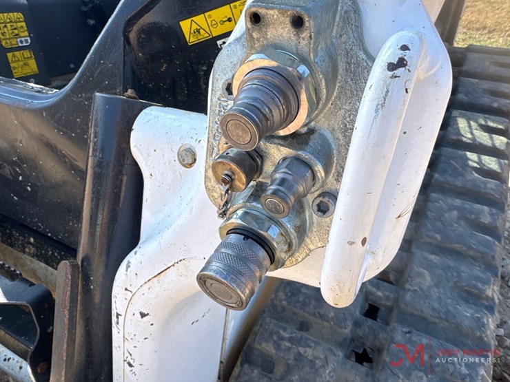 2022-bobcat-t66-image-13