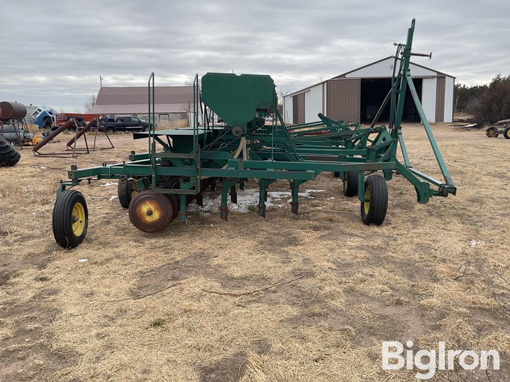 edwards-hd812-image-4