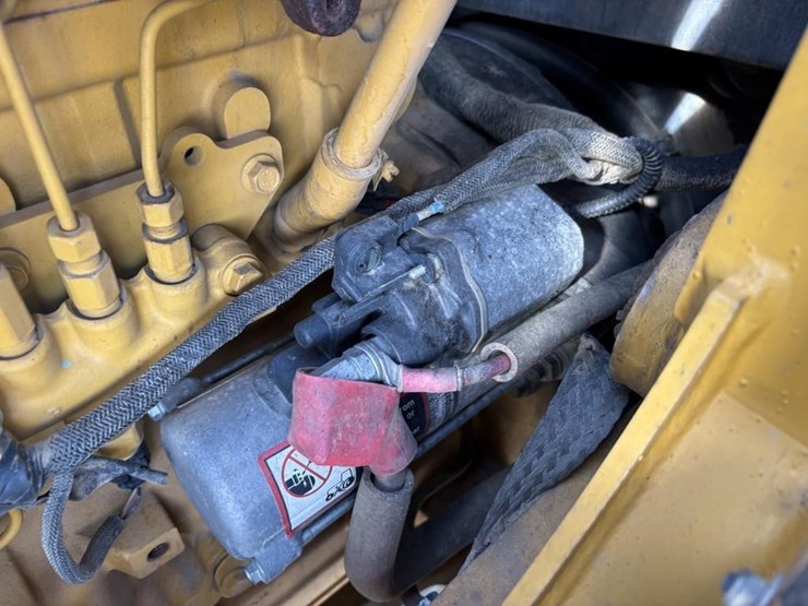 2018-deere-210lep-image-60