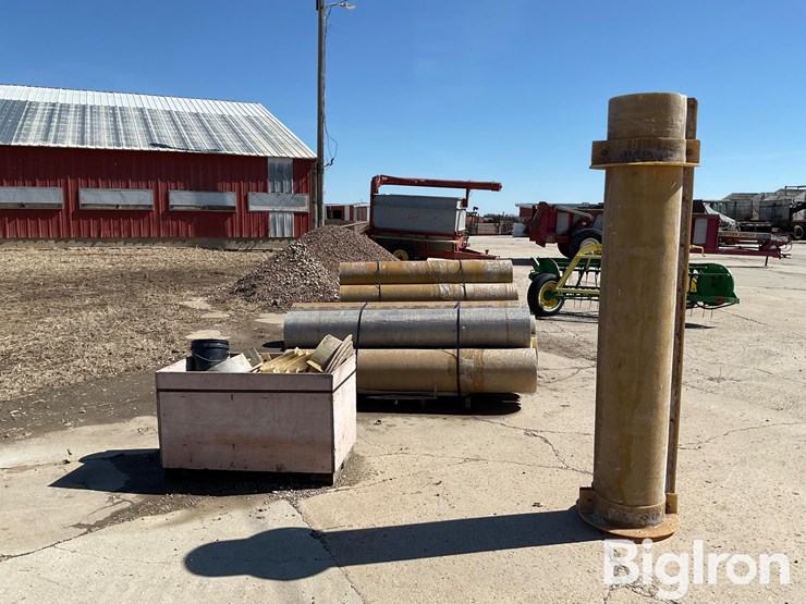 m-f-g-14”-round-concrete-column-forms-image-2