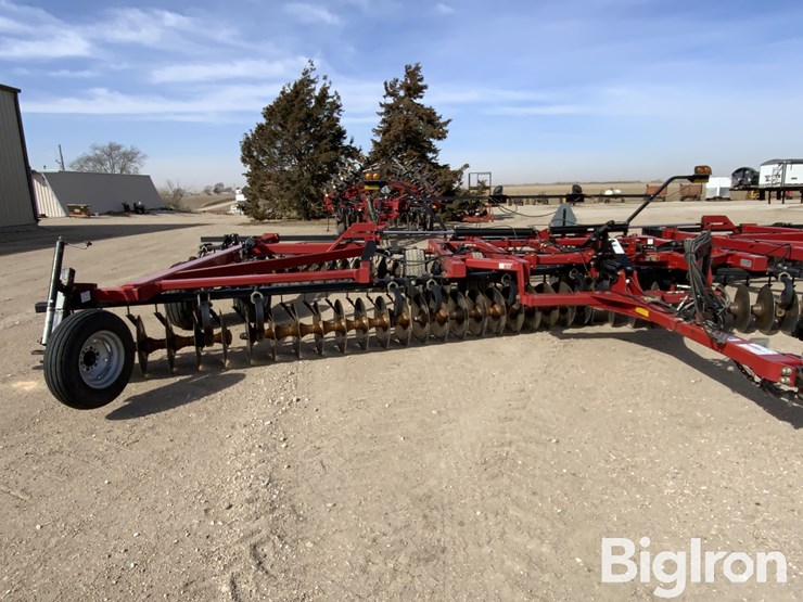 2014-case-ih-370-image-15