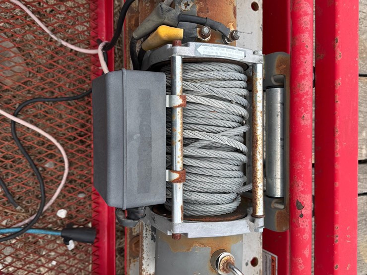 2015-pj-trailer-mfg-co-22'-tilt-deck-trailer-image-10