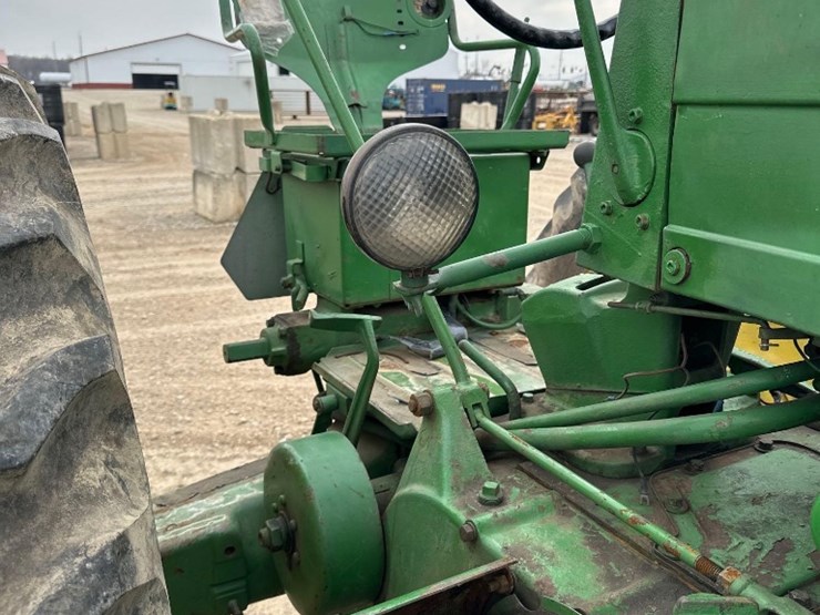 john-deere-60-image-11