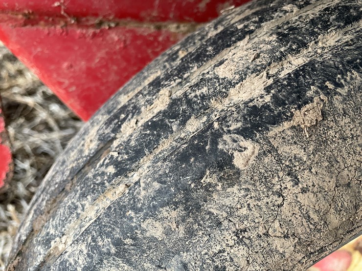 new-holland-144-image-17