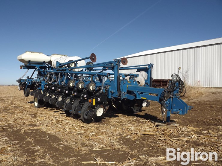 kinze-3800-image-3