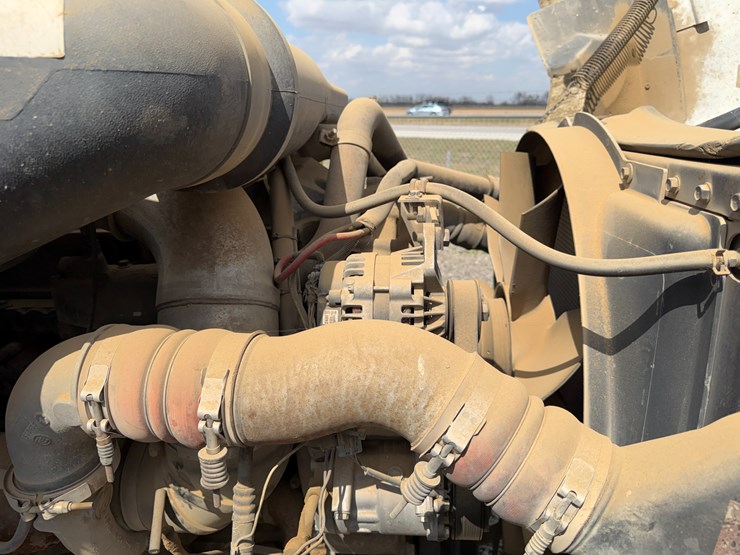 2002-international-9200i-image-56