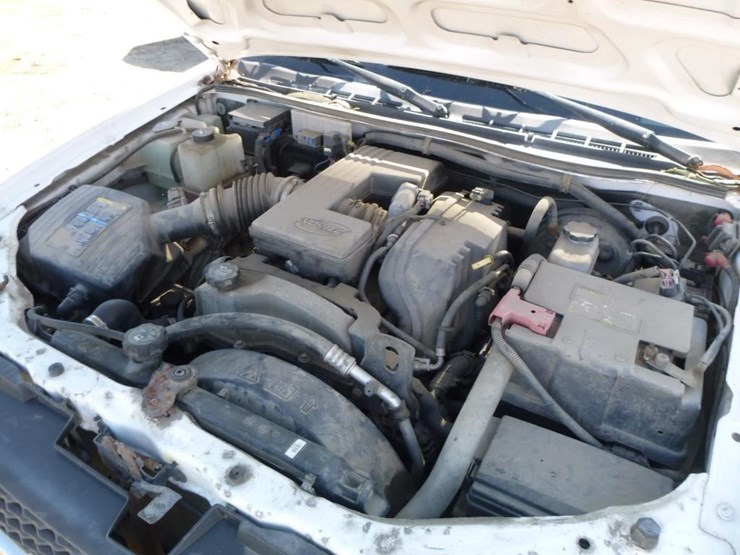 2009-chevrolet-colorado-image-19