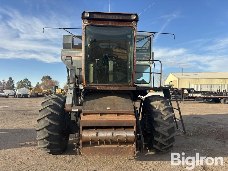 1977-gleaner-l2-image-2
