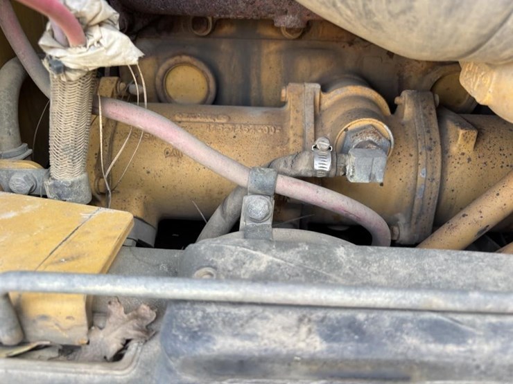 2006-caterpillar-143h-image-79