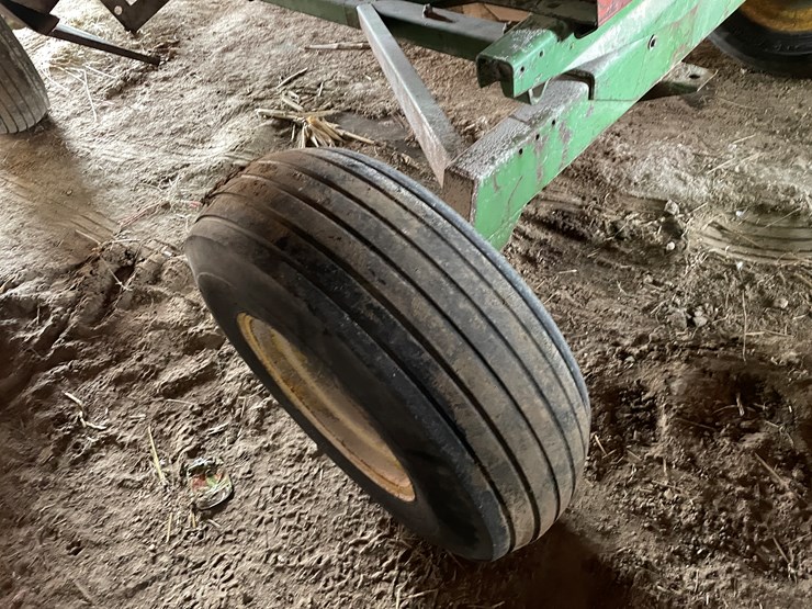 m&w-little-red-wagon-image-18