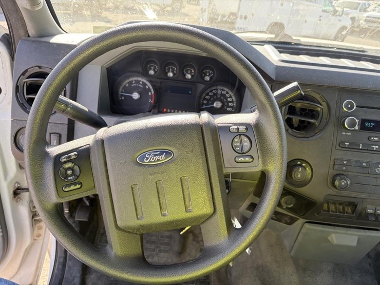 2015-ford-f250-sd-image-15