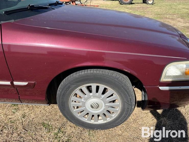 2007-mercury-grand-marquis-ls-4-door-sedan-image-14