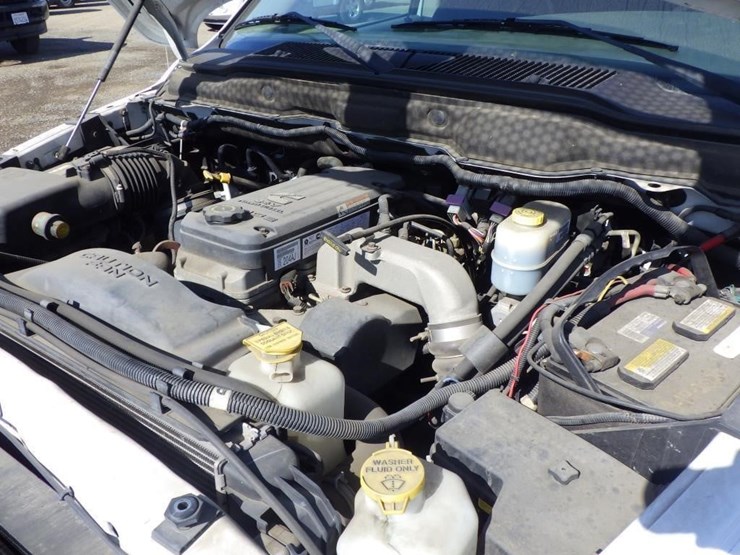 2004-dodge-ram-2500-image-14