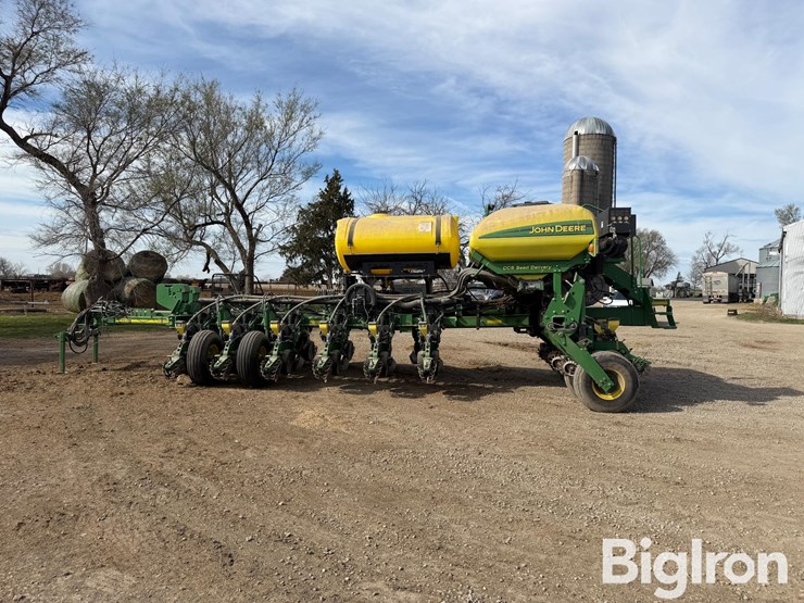 john-deere-1770-image-8