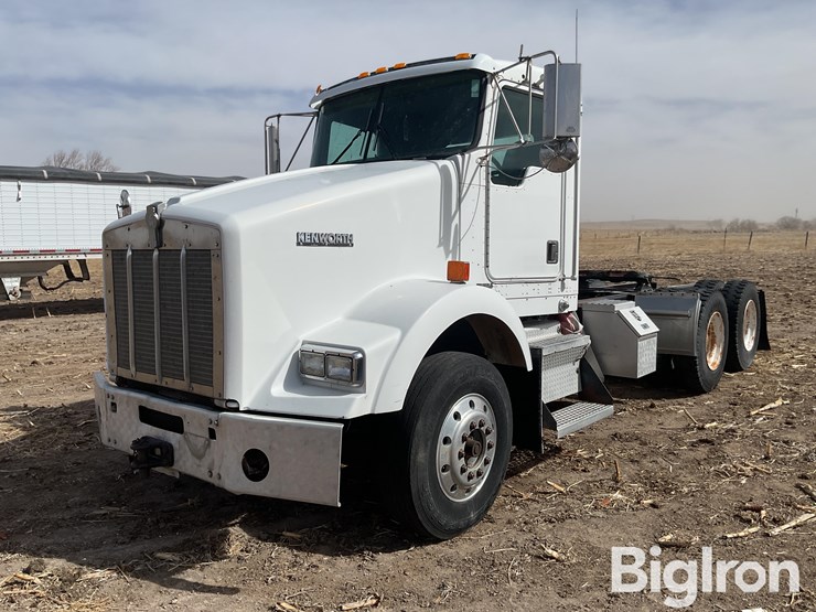 1998-kenworth-t800-image-1