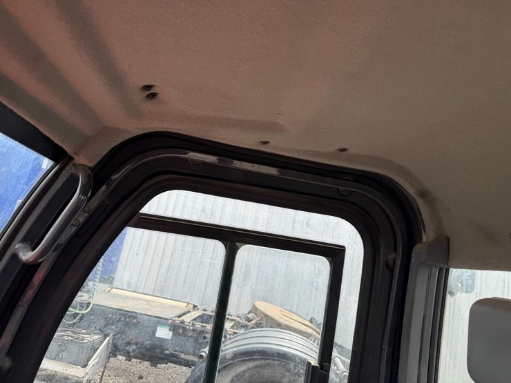 kubota-rtv1100-image-52