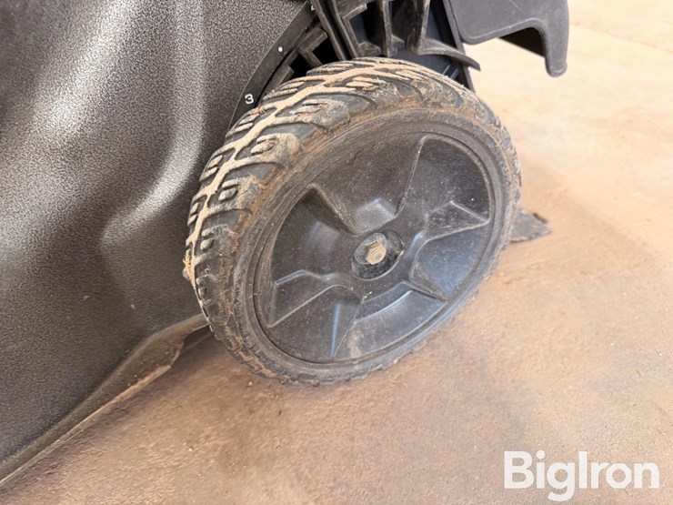 honda-hrn16-push-type-lawn-mower-image-13