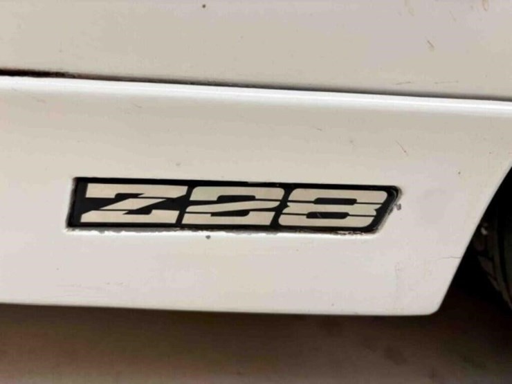 1988-camaro-z28-image-7