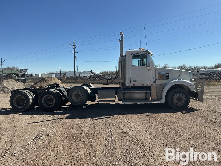 2017-freightliner-coronado-132-image-4