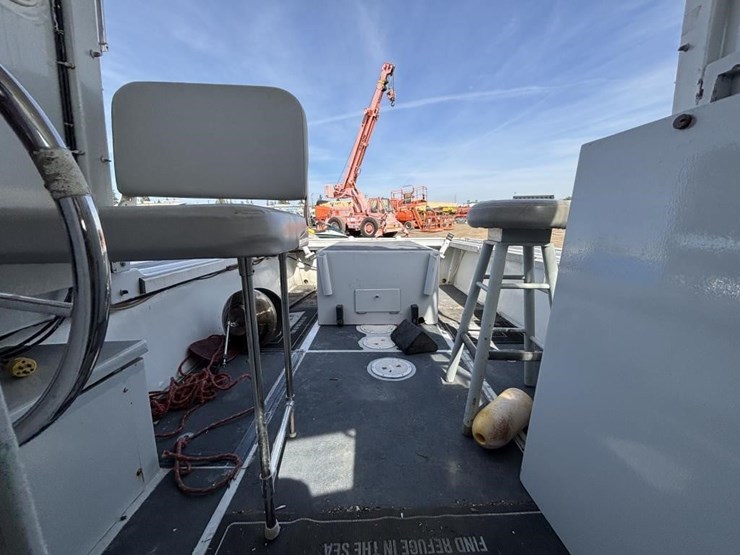 1978-unknown-trailer-image-30