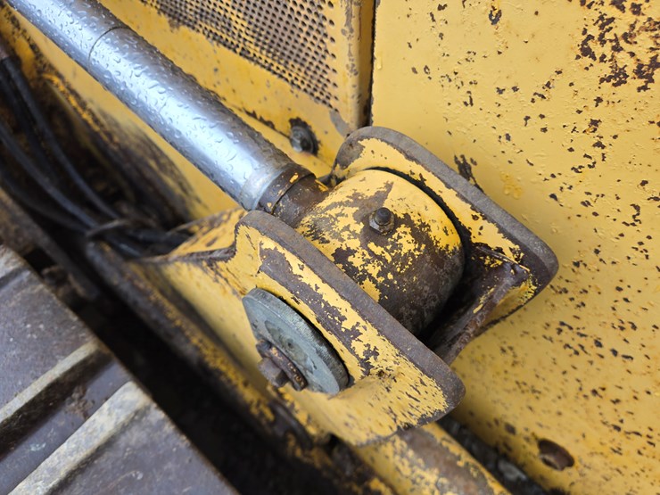 deere-550g-lt-image-21