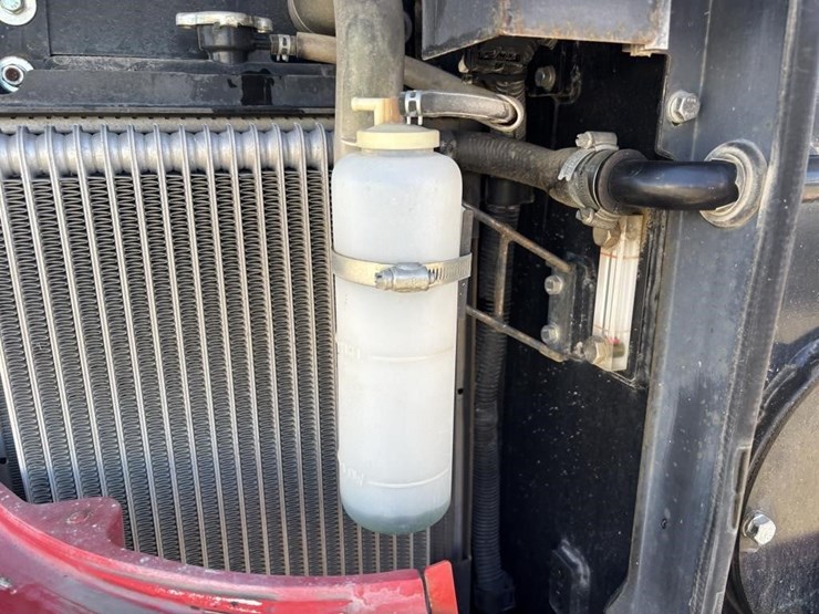 2020-takeuchi-tb230-image-47