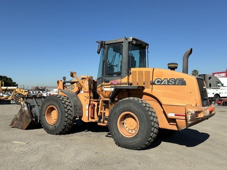 2005-case-721d-image-4