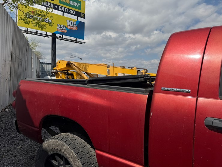 2008-dodge-2500-image-35