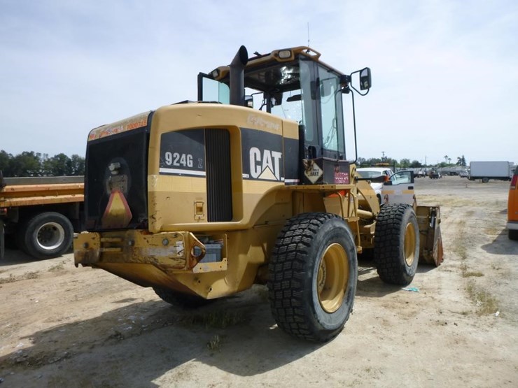 2004-caterpillar-924gz-image-4