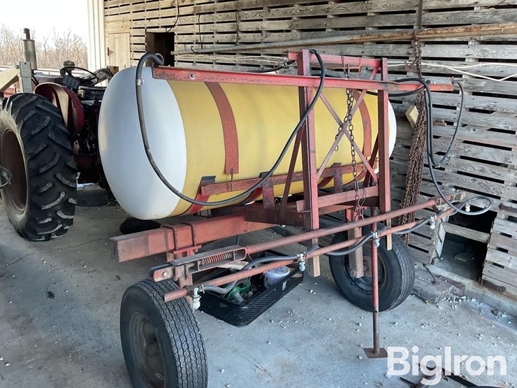 kuker-industries-10-200-pull-type-sprayer-image-7