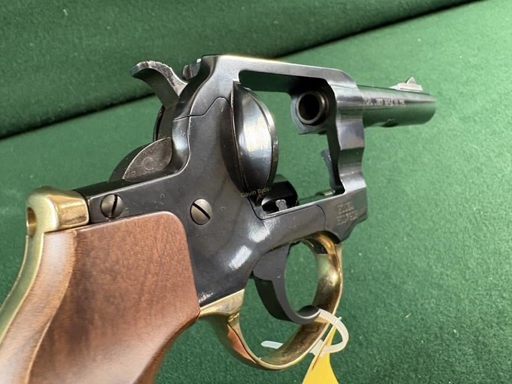 henry-mdl.h017gdm-357mag/38spl-revolver-image-12