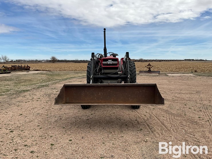 1971-massey-ferguson-1100-image-2
