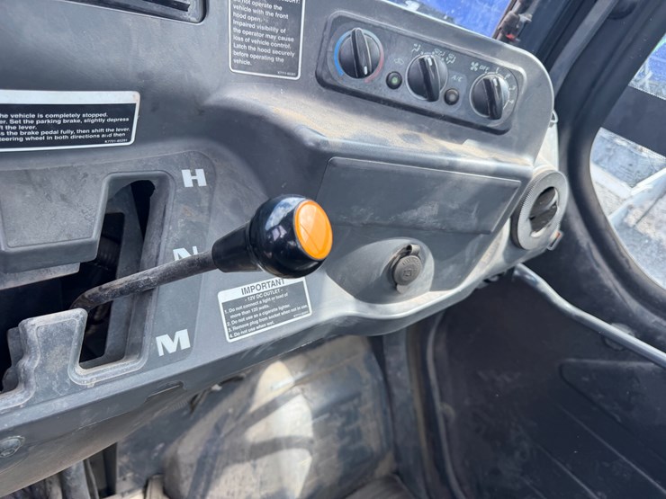 kubota-rtv1100-image-50