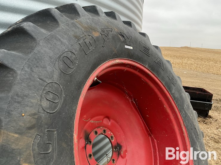 international-1586-image-12