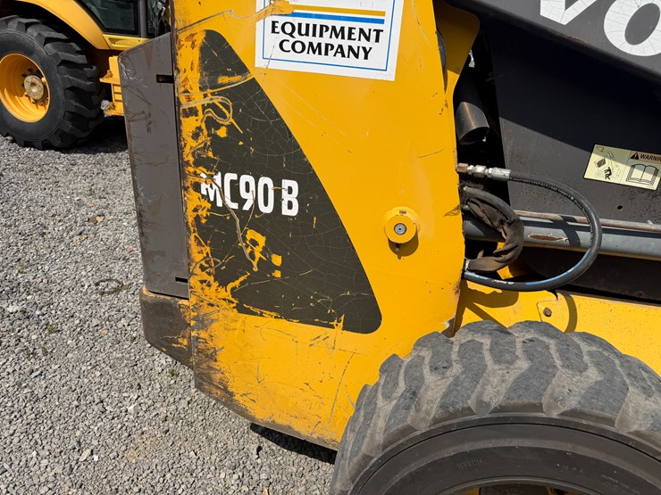 volvo-mc90b-image-35