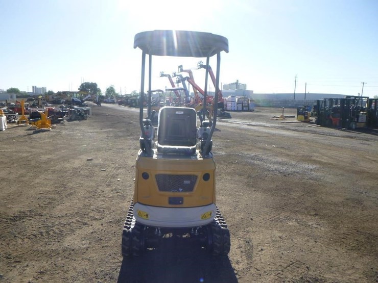 2025-sdlanch-sdle18p-hydraulic-excavator-image-8