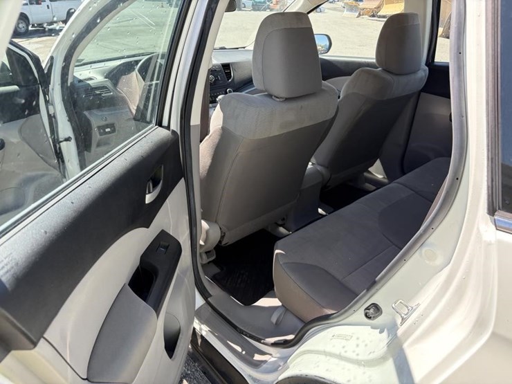 2014-honda-crv-image-12