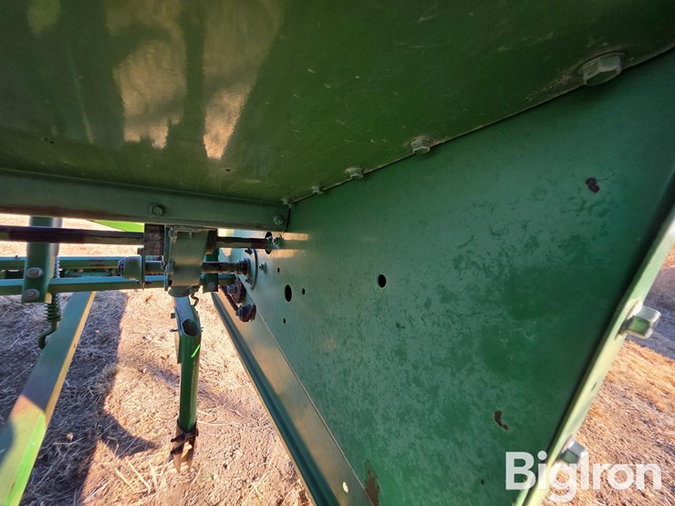 john-deere-9300-image-13